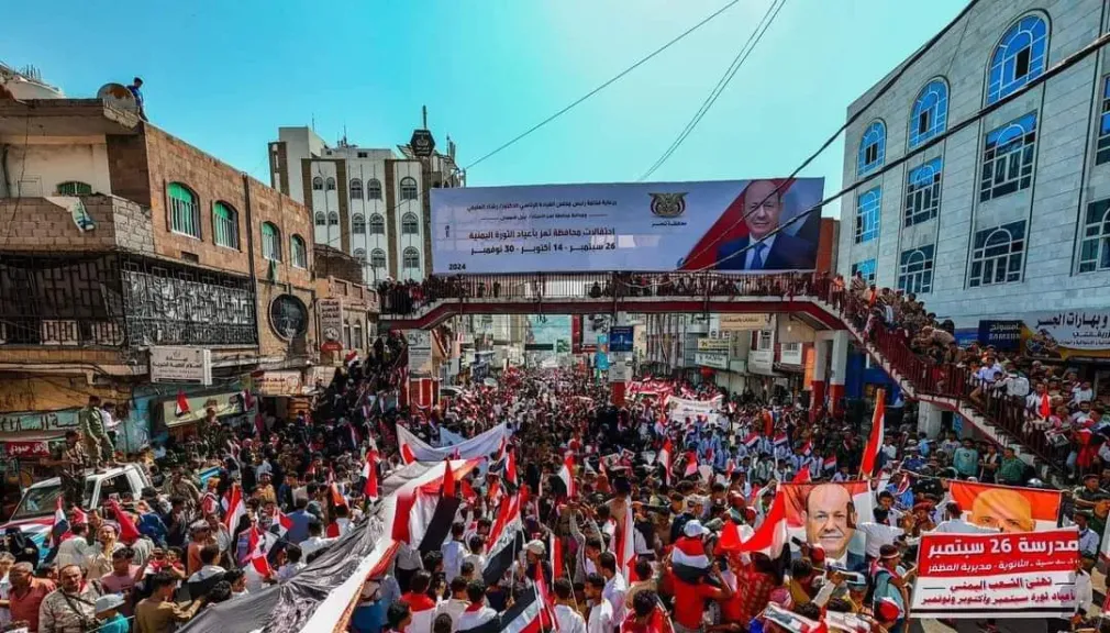 ”الإرياني يُطلق تحذيراً صارخاً: مشروع الإمامة سقط... والشعب لن يعود إلى الوراء!”
